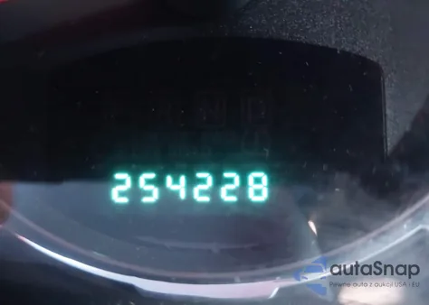 2010 Jeep Liberty Sport z USA, uszkodzony, nr VIN 1J4PN2GK7AW131728